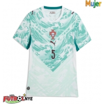 Camiseta Portugal Diogo Dalot #5 Visitante Equipación para mujer Mundial 2026 manga corta